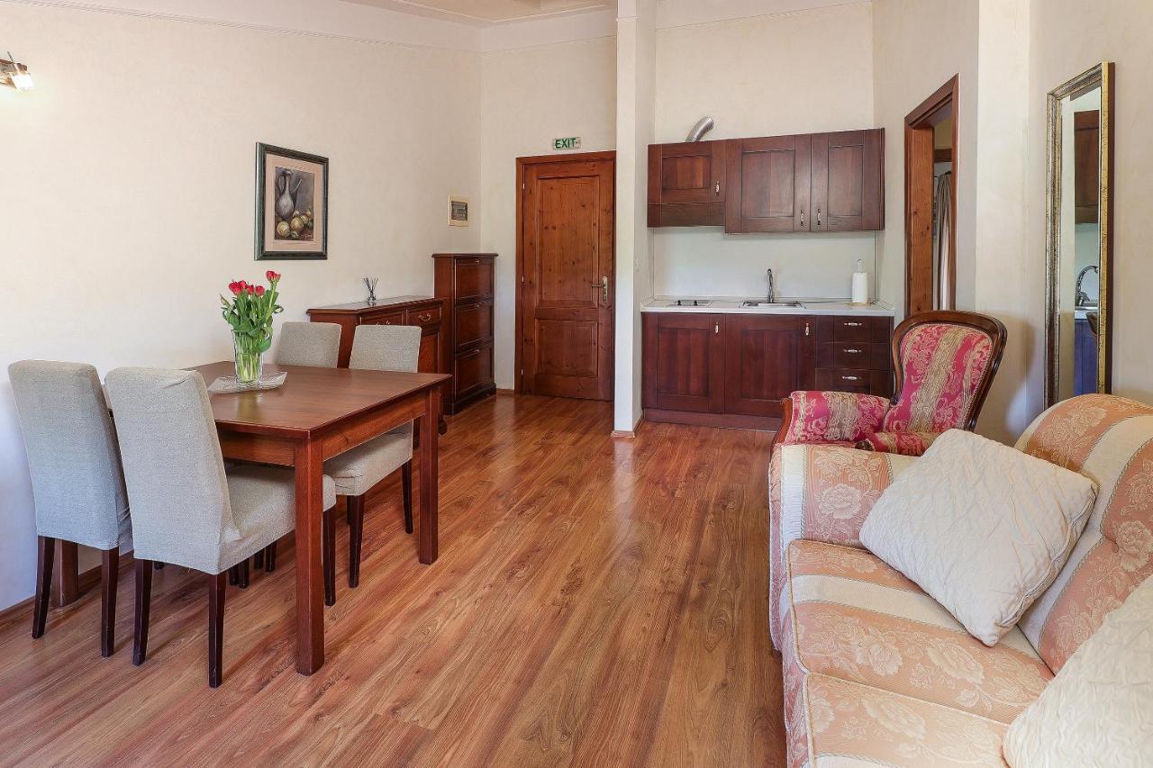 Casa Rustica Dva Baladura Apartments Kanfanar Bagian luar foto