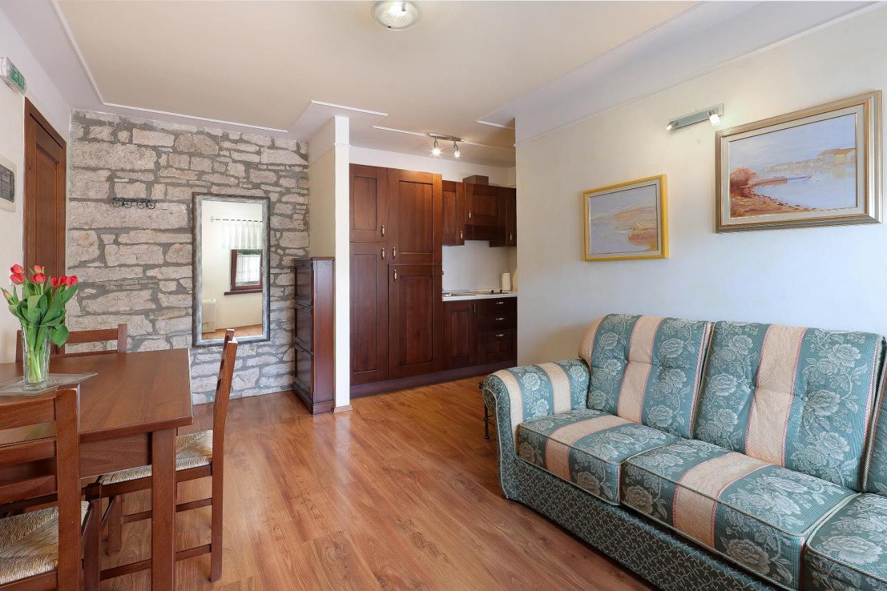 Casa Rustica Dva Baladura Apartments Kanfanar Bagian luar foto