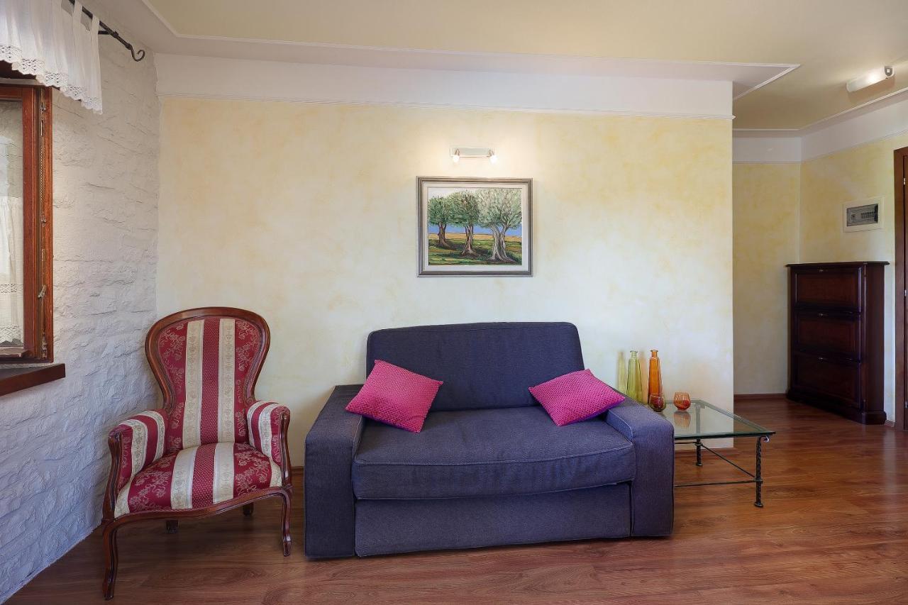 Casa Rustica Dva Baladura Apartments Kanfanar Bagian luar foto