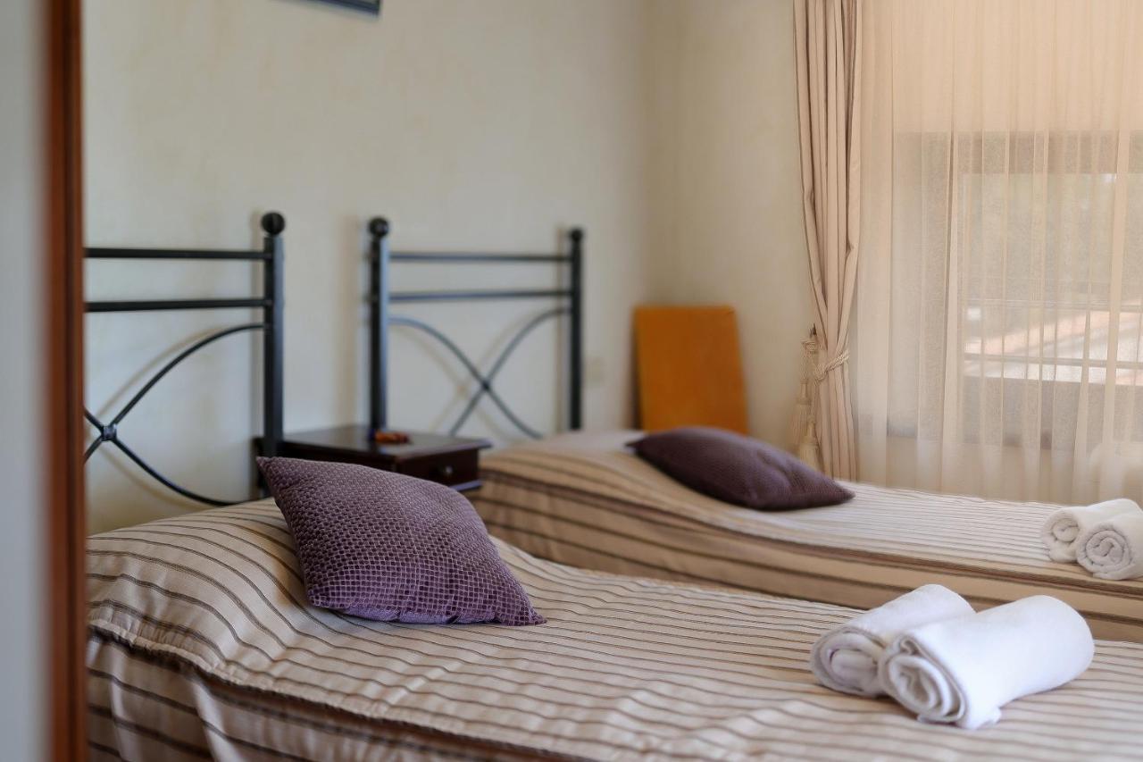 Casa Rustica Dva Baladura Apartments Kanfanar Bagian luar foto