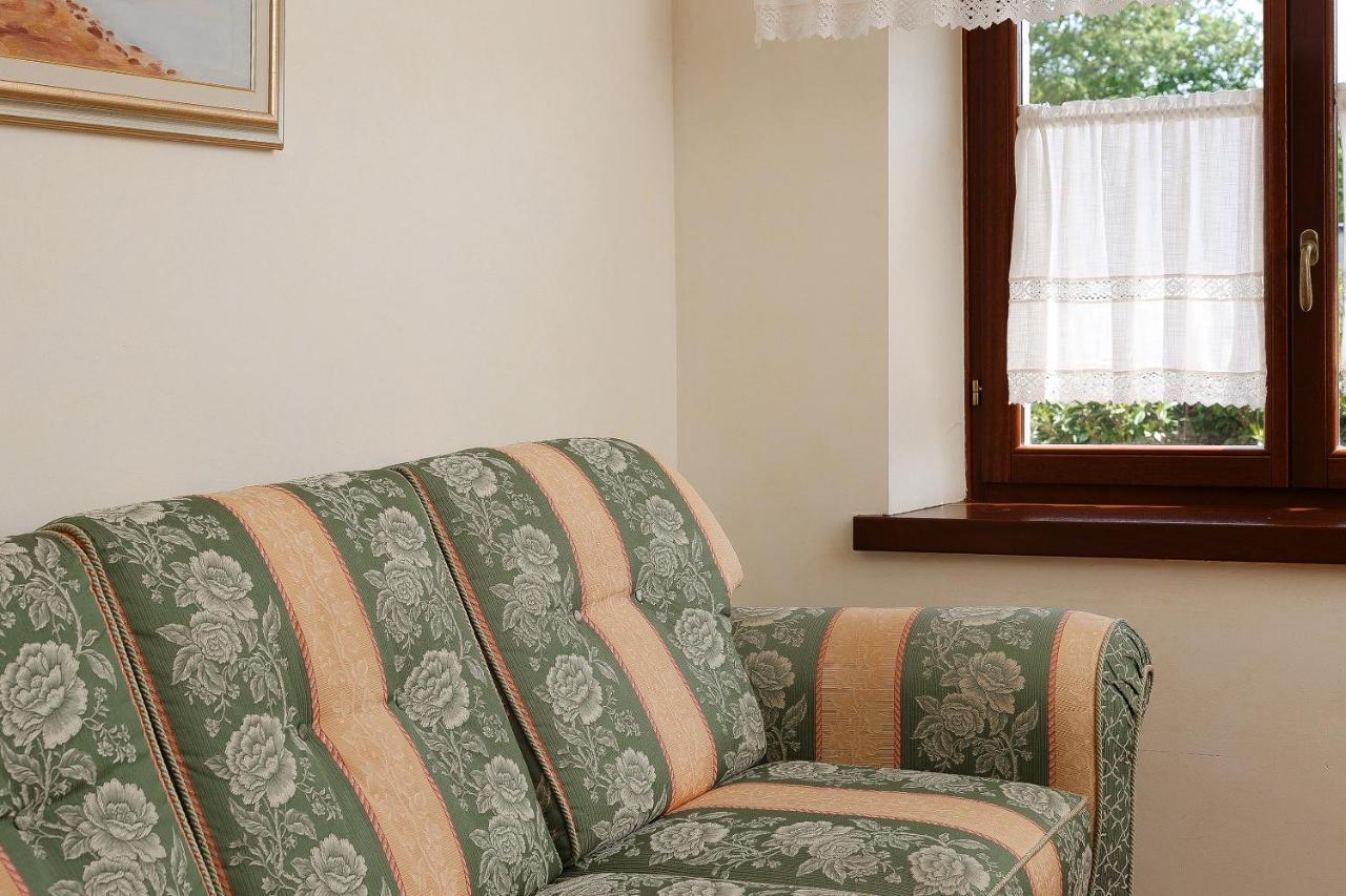 Casa Rustica Dva Baladura Apartments Kanfanar Bagian luar foto