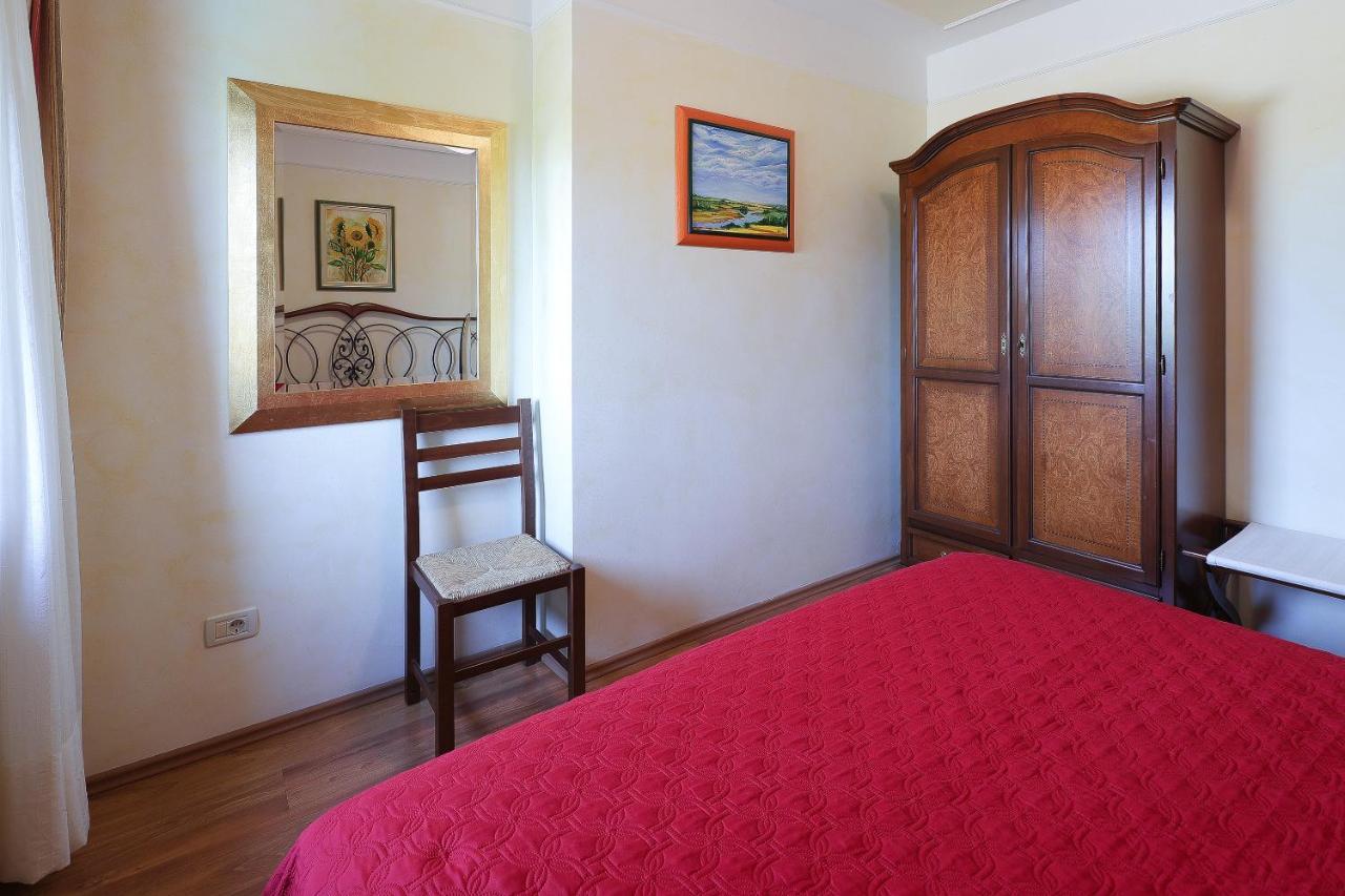 Casa Rustica Dva Baladura Apartments Kanfanar Bagian luar foto