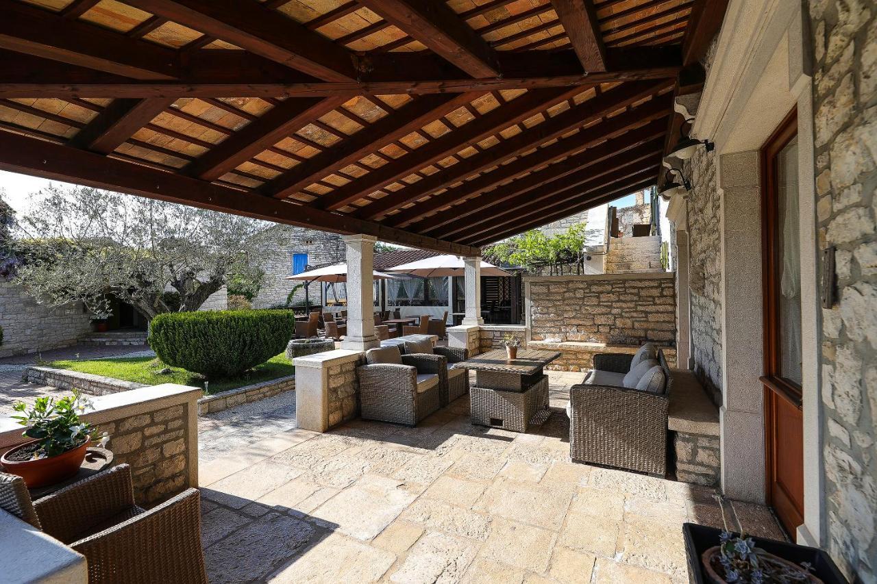 Casa Rustica Dva Baladura Apartments Kanfanar Bagian luar foto
